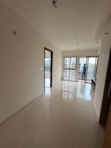 Living Room Image of 650 Sq.ft 2 BHK Apartment / Flat for rent in Lodha Crown Kolshet, Kolshet Thane for Rs. 30000