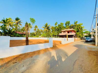 Image of 5220 Sq.ft Residential Plot / Land for sale in Kakkanad, Kochi for Rs. 1200000