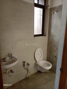 Image of 950 Sq.ft 2 BHK Apartment / Flat for sale in Pyramid Shreyash 2, Ambawadi, Ahmedabad for Rs. 6000000