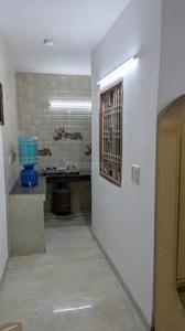 Kitchen Image of 800 Sq.ft 1 BHK Builder Floor for rent in Safdarjung Enclave New Delhi for Rs. 40000