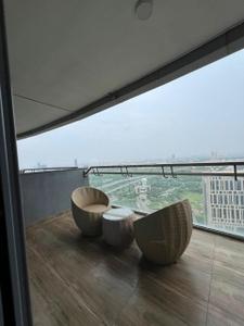 Balcony Image of 1380 Sq.ft 2 BHK Apartment / Flat for rent in Supertech Supernova, Sector 94 Noida for Rs. 52000