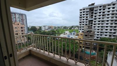 Living Room Image of 990 Sq.ft 2 BHK Apartment / Flat for rent in Vascon Vista Phase 2, Indira Nagar Nashik for Rs. 14000