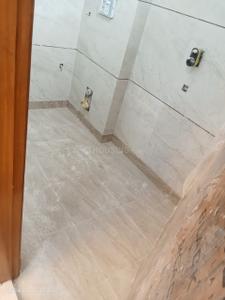 Bathroom Image of 920 Sq.ft 2 BHK Apartment / Flat for sale in Sector 7 Dwarka New Delhi for Rs. 9500000