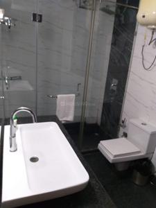 Bathroom Image of 2500 Sq.ft 4 BHK Builder Floor for rent in Greater Kailash I New Delhi for Rs. 170000