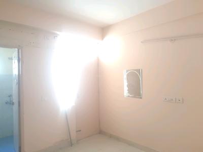 Bedroom Image of 700 Sq.ft 2 BHK Apartment / Flat for sale in Ninex RMG Residency, Sector 37C Gurgaon for Rs. 7950000
