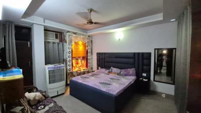Bedroom Image of 1450 Sq.ft 3 BHK Apartment / Flat for sale in Dhankar Apartment, Neb Sarai New Delhi for Rs. 7500000