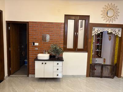 Bedroom Image of 2153 Sq.ft 4 BHK Builder Floor for sale in Govindpuram Ghaziabad for Rs. 15000000