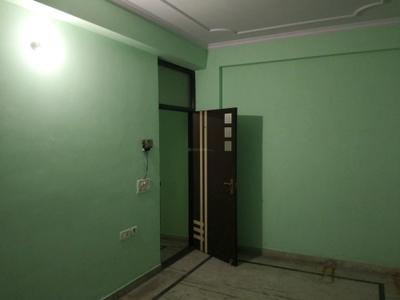 Bedroom Image of 900 Sq.ft 3 BHK Builder Floor for sale in New Ashok Nagar New Delhi for Rs. 6000000