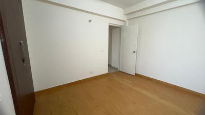 Bedroom Image of 1365 Sq.ft 3 BHK Apartment / Flat for rent in Jaypee Kosmos, Sector 134 Noida for Rs. 28000