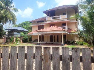Image of 5000 Sq.ft 4 BHK Independent House for sale in Kakkanad, Kochi for Rs. 60000000