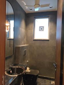 Common Bathroom Image of 2300 Sq.ft 3 BHK Builder Floor for sale in Sector 23 Gurgaon for Rs. 33500000