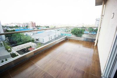 Balcony Image of 1623 Sq.ft 3 BHK Apartment / Flat for sale in Kondhwa Budruk Pune for Rs. 19500000