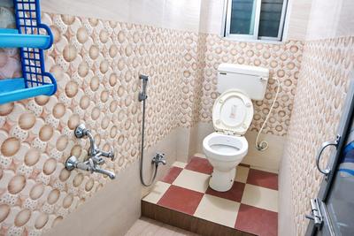 Bathroom Image of 650 Sq.ft 2 BHK Apartment / Flat for rent in Geeta Ghat Colony Sasaram for Rs. 7000