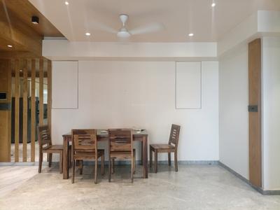 Living Room Image of 980 Sq.ft 2 BHK Apartment / Flat for sale in Shapoorji Pallonji Vicinia, Powai Mumbai for Rs. 24000000
