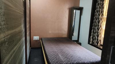 Bedroom Image of 650 Sq.ft 2 BHK Apartment / Flat for rent in Worli Mumbai for Rs. 70000