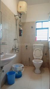 Bathroom Image of 634 Sq.ft 2 BHK Apartment / Flat for sale in Mukundapur Kolkata for Rs. 6100000
