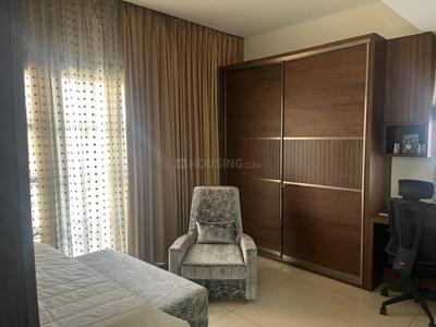 Bedroom Image of 8300 Sq.ft 5 BHK Villa for rent in Prestige Silver Springs, Panaiyur, Sholinganallur Chennai for Rs. 300000