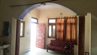 Living Room Image of 1030 Sq.ft 2 BHK Apartment / Flat for rent in Neoteric Garden Homes, Mahalgaon Gwalior for Rs. 15000