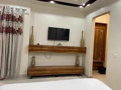 Hall Image of 2100 Sq.ft 3 BHK Builder Floor for rent in Sector 46 Noida for Rs. 85000