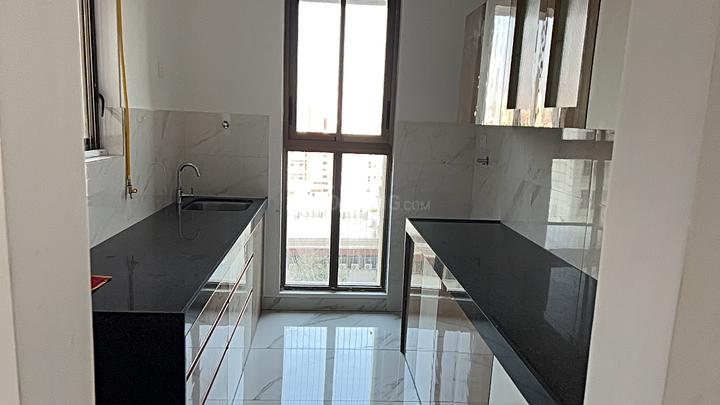 Raymond Ten X Habitat Raymond Realty Tower H Main Image 1