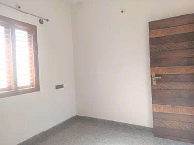Bedroom Image of 600 Sq.ft 2 BHK Apartment / Flat for rent in Malleswaram Bengaluru for Rs. 25000