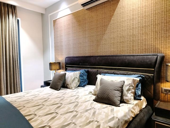 DLF Phase 3 Bedroom 1