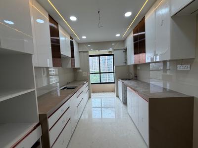 Kitchen Image of 2000 Sq.ft 4 BHK Apartment / Flat for sale in Kalpataru Magnus, Bandra East Mumbai for Rs. 115000000