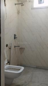 Image of 1130 Sq.ft 3 BHK Builder Floor for sale in Vivek Vihar, New Delhi for Rs. 17500000