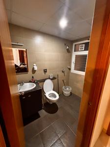 Bathroom Image of 1058 Sq.ft 2 BHK Apartment / Flat for sale in Sobha Dream Gardens, Thanisandra Bengaluru for Rs. 16000000