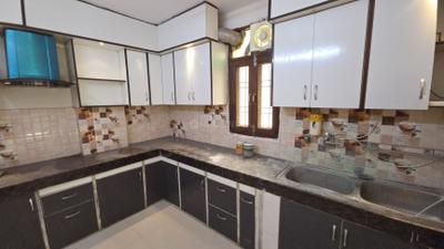 Kitchen Image of 1015 Sq.ft 3 BHK Builder Floor for rent in Palam New Delhi for Rs. 25500
