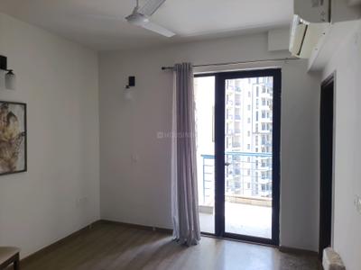 Bedroom Image of 2066 Sq.ft 3 BHK Apartment / Flat for sale in Godrej Oasis, Sector 88A Gurgaon for Rs. 22500000