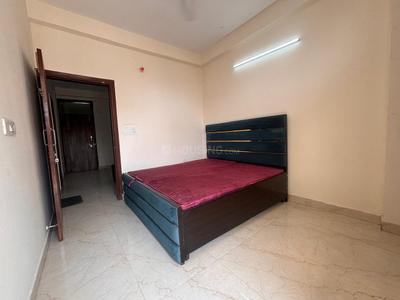 Bedroom Image of 680 Sq.ft 2 BHK Independent House for rent in Hilltop Apartments, Maidan Garhi New Delhi for Rs. 24567
