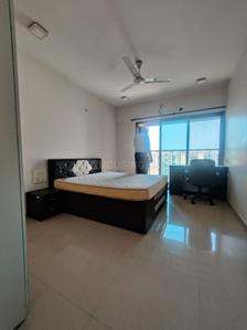 Bedroom Image of 1320 Sq.ft 3 BHK Apartment / Flat for sale in K Raheja Vistas, Powai Mumbai for Rs. 45000000