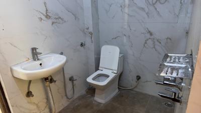 Image of 1250 Sq.ft 2 BHK Builder Floor for rent in Garg Enclave Extension, Indira Nagar, Lucknow for Rs. 15500