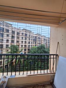 Balcony Image of 1000 Sq.ft 2 BHK Apartment / Flat for rent in Ravi Estate, Thane West Thane for Rs. 45000