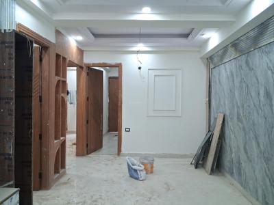 Living Room Image of 1500 Sq.ft 3 BHK Apartment / Flat for sale in Sector 73 Noida for Rs. 6500000