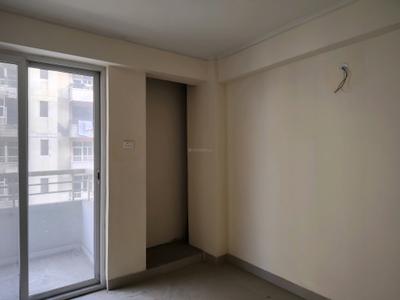 Bedroom Image of 2145 Sq.ft 4 BHK Apartment / Flat for sale in MR Delhi 99 Phase 3, Gagan Vihar Ghaziabad for Rs. 13500000