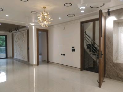 Living Room Image of 3220 Sq.ft 4 BHK Builder Floor for sale in Ridhi Platinum Floors, Sector 46 Faridabad for Rs. 38500000