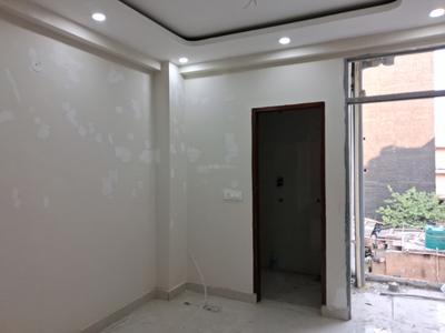 Bedroom Image of 550 Sq.ft 1 BHK Apartment / Flat for sale in GCM Gomati Apartment, Sector 49 Noida for Rs. 2400000