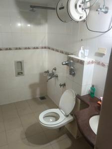 Bathroom Image of 1500 Sq.ft 3 BHK Apartment / Flat for rent in Bendoor Mangalore for Rs. 30000