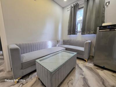 Living Room Image of 720 Sq.ft 2 BHK Builder Floor for rent in Rajouri Garden New Delhi for Rs. 34000