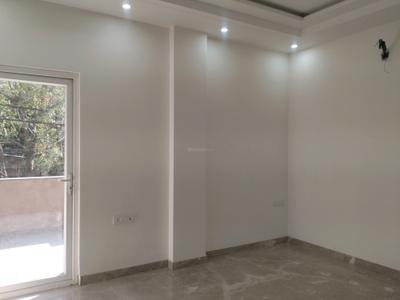 Bedroom Image of 1800 Sq.ft 4 BHK Builder Floor for sale in Paschim Vihar New Delhi for Rs. 31500000