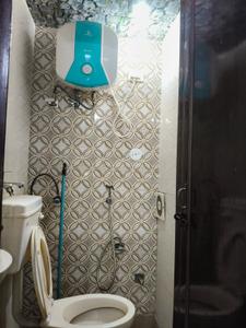 Bathroom Image of 360 Sq.ft 1 BHK Builder Floor for rent in Uttam Nagar New Delhi for Rs. 13000