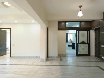 Dining Area Image of 2000 Sq.ft 3 BHK Apartment / Flat for sale in Ballygunge Kolkata for Rs. 21000000