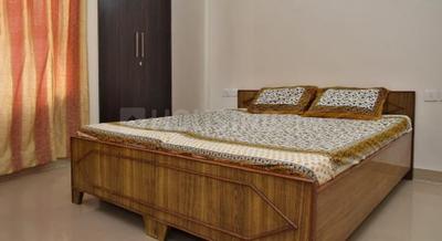 Bedroom Image of 2800 Sq.ft 2 BHK Builder Floor for rent in Sector 11 Faridabad for Rs. 30000
