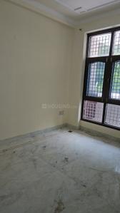 Bedroom Image of 1600 Sq.ft 2 BHK Builder Floor for rent in  Bhumi Greens, Sector 122 Noida for Rs. 24000