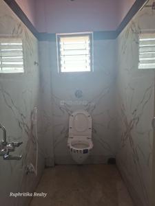 Bathroom Image of 800 Sq.ft 2 BHK Apartment / Flat for rent in Bansdroni Kolkata for Rs. 18000