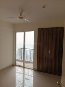 Bedroom Image of 1300 Sq.ft 3 BHK Apartment / Flat for rent in Jaypee Aman, Sector 151 Noida for Rs. 22000