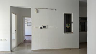 Living Room Image of 1080 Sq.ft 2 BHK Apartment / Flat for rent in Adani The Meadows, Shantigram Ahmedabad for Rs. 22500