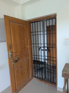 Bedroom Image of 620 Sq.ft 1 BHK Apartment / Flat for rent in  TNHB MIG Plot, Sholinganallur Chennai for Rs. 22000